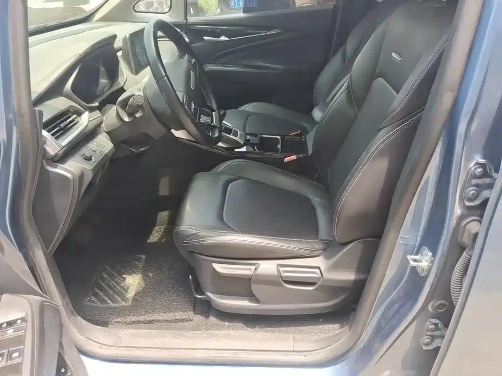 SAIC MAXUS EUNIQ 5 2020 1.3T PLUG IN Elite Edition — миниатюра 8