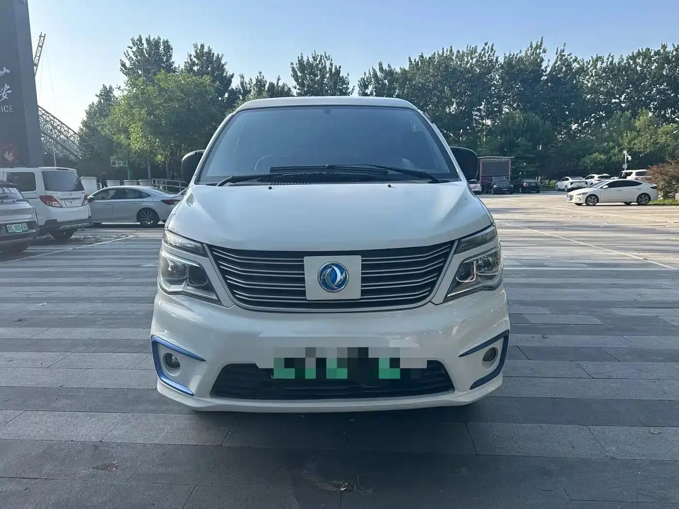 Lingzhi New Energy 2021 Passenger Edition Comfort 9-Seater — миниатюра 2