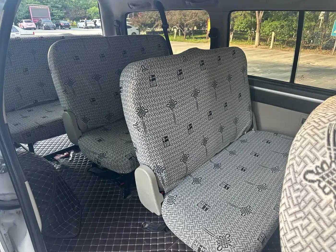 Lingzhi New Energy 2021 Passenger Edition Comfort 9-Seater — миниатюра 9