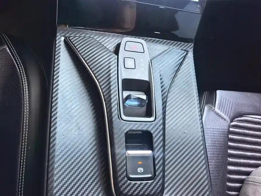 Haohan 2023 DH-i 1.5T Luxury Edition — миниатюра 16