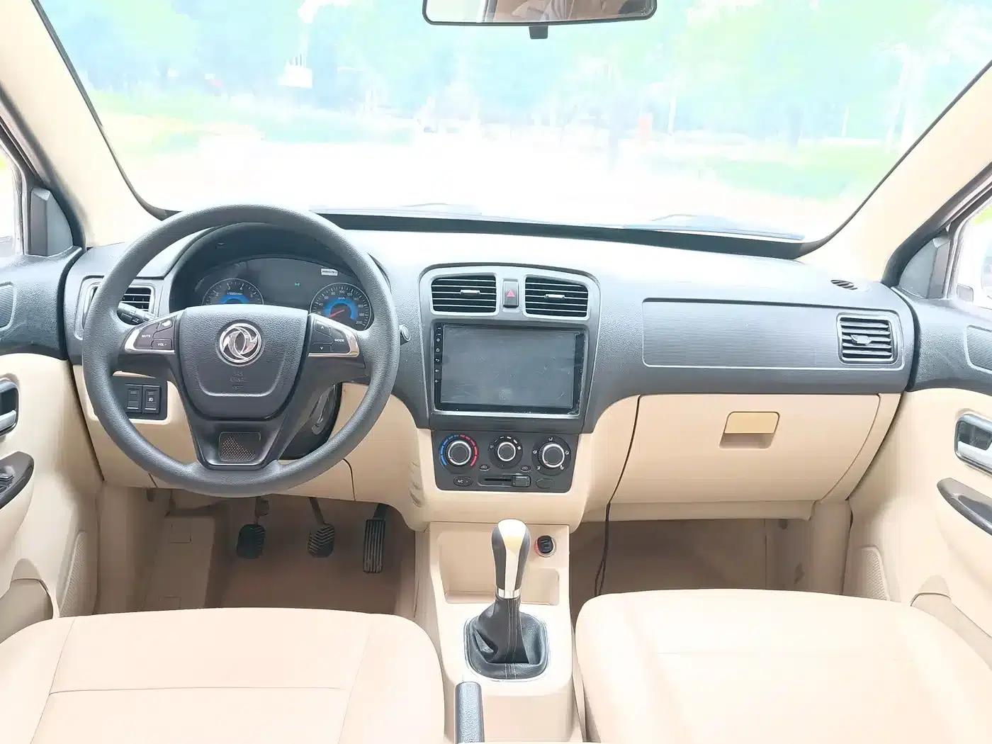 Fengguang 370 2016 Model 1.5L Manual Standard II 7-Seater — миниатюра 12