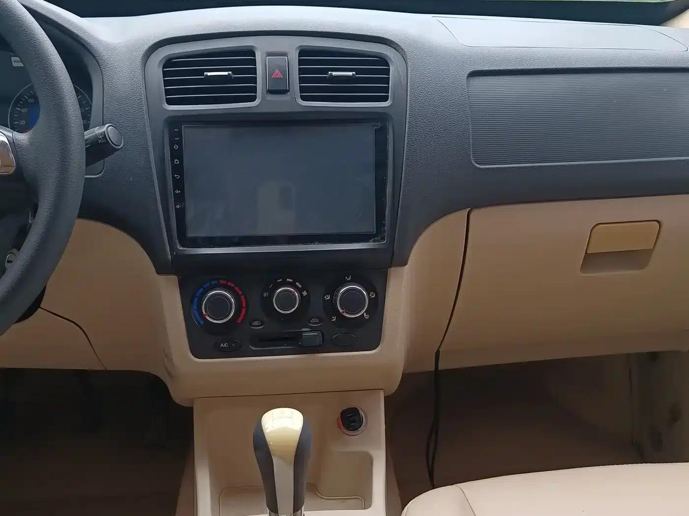 Fengguang 370 2016 Model 1.5L Manual Standard II 7-Seater — миниатюра 14