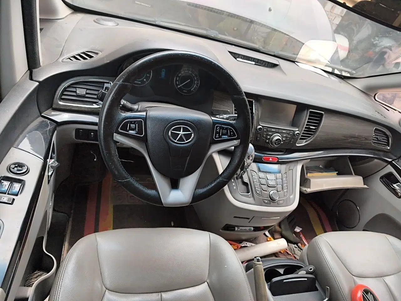 JAC Group Refine M5 2013 2.0T Gasoline Automatic Business Edition — миниатюра 10