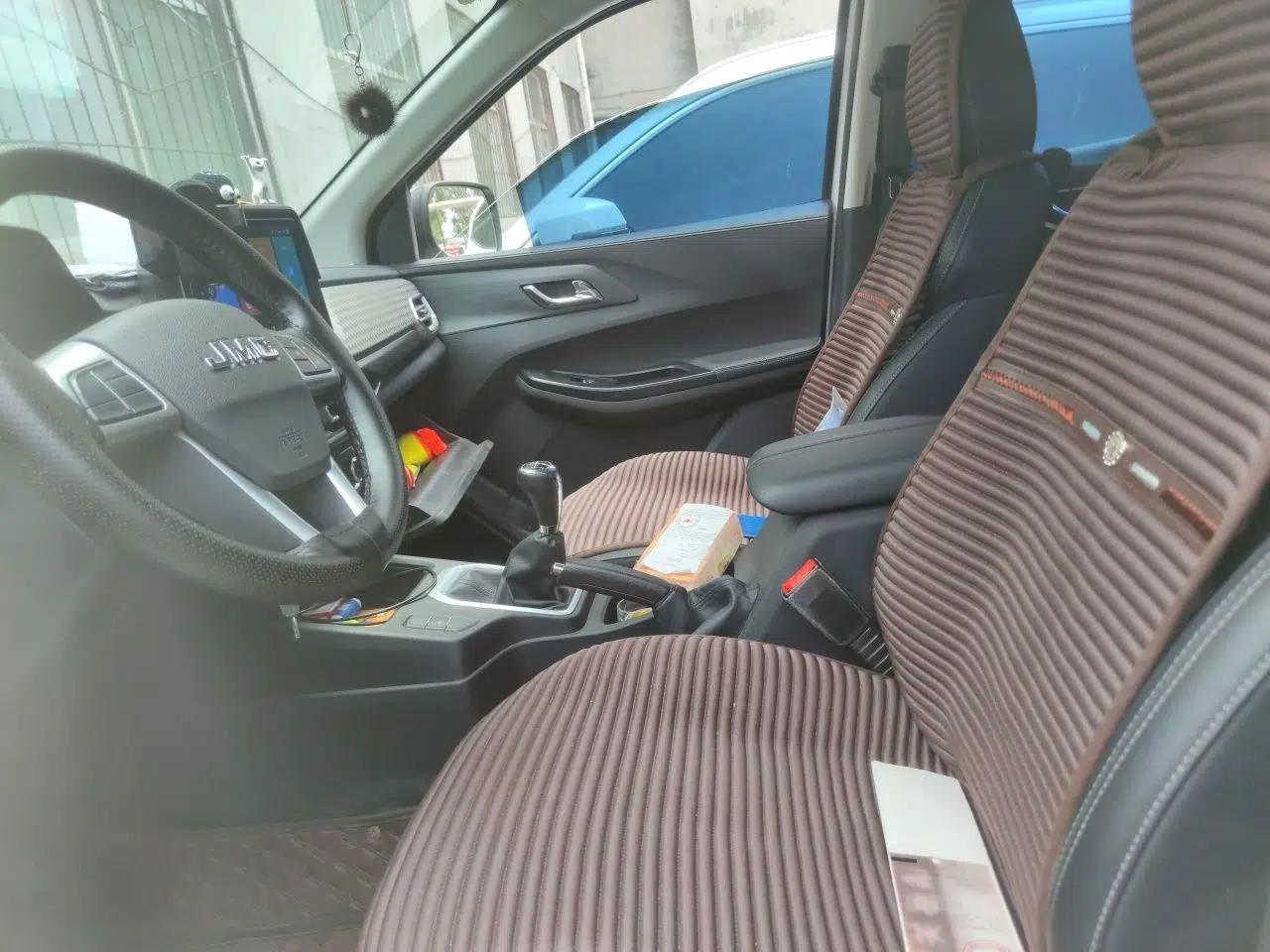 JMC Baodian 2023 2.5T Diesel Two-Wheel Drive Comfort Edition Long Wheelbase JX4D25A6L — миниатюра 15