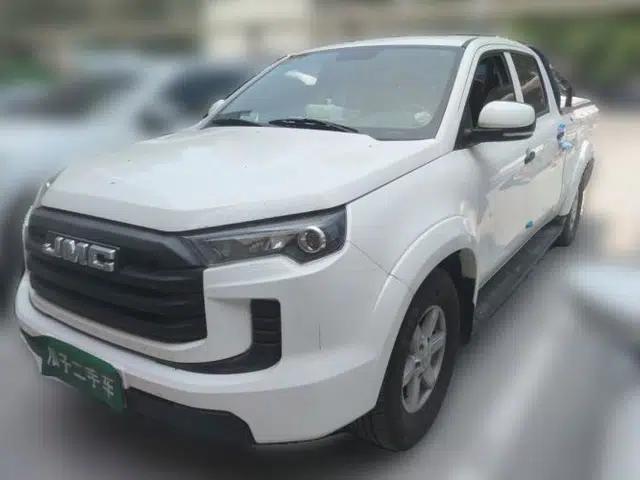 JMC Baodian 2023 2.5T Diesel Two-Wheel Drive Comfort Edition Long Wheelbase JX4D25A6L