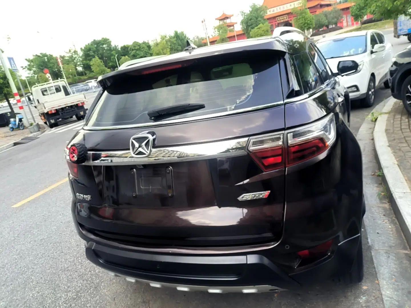 JMC Yusheng S330 2016 1.5L GTDi Automatic Two-Wheel Drive Prestige Edition — миниатюра 5