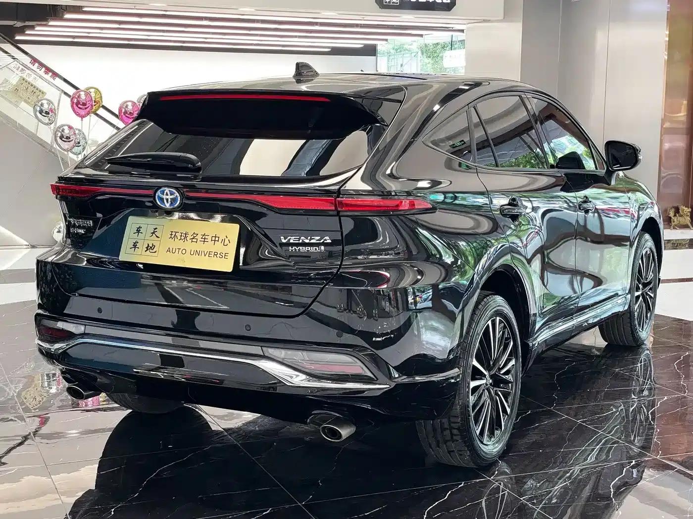 Venza 2023 2.5L Intelligent Hybrid Dual Engine AWD Supreme Edition — миниатюра 4