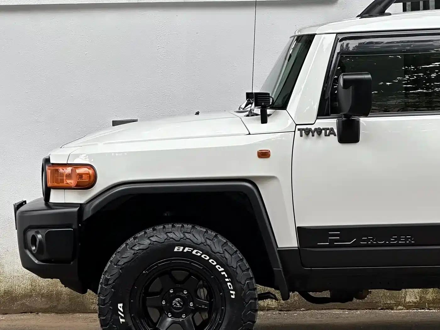 2019 FJ Cruiser 4.0L Middle East Edition — миниатюра 9