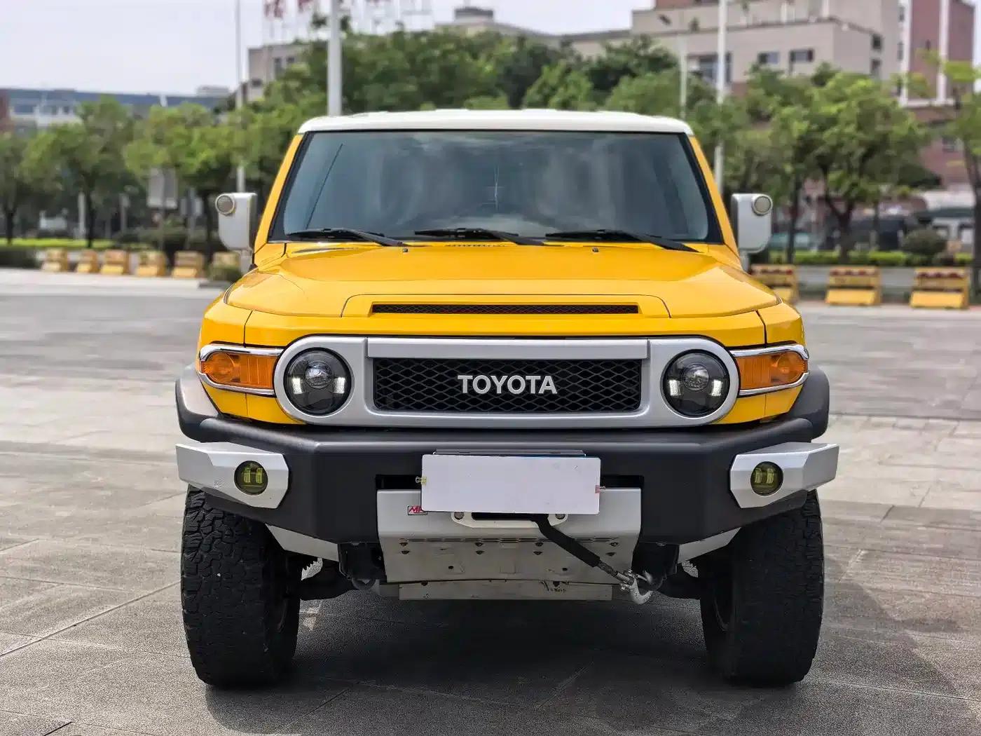 2018 FJ Cruiser 4.0L Automatic — миниатюра 2