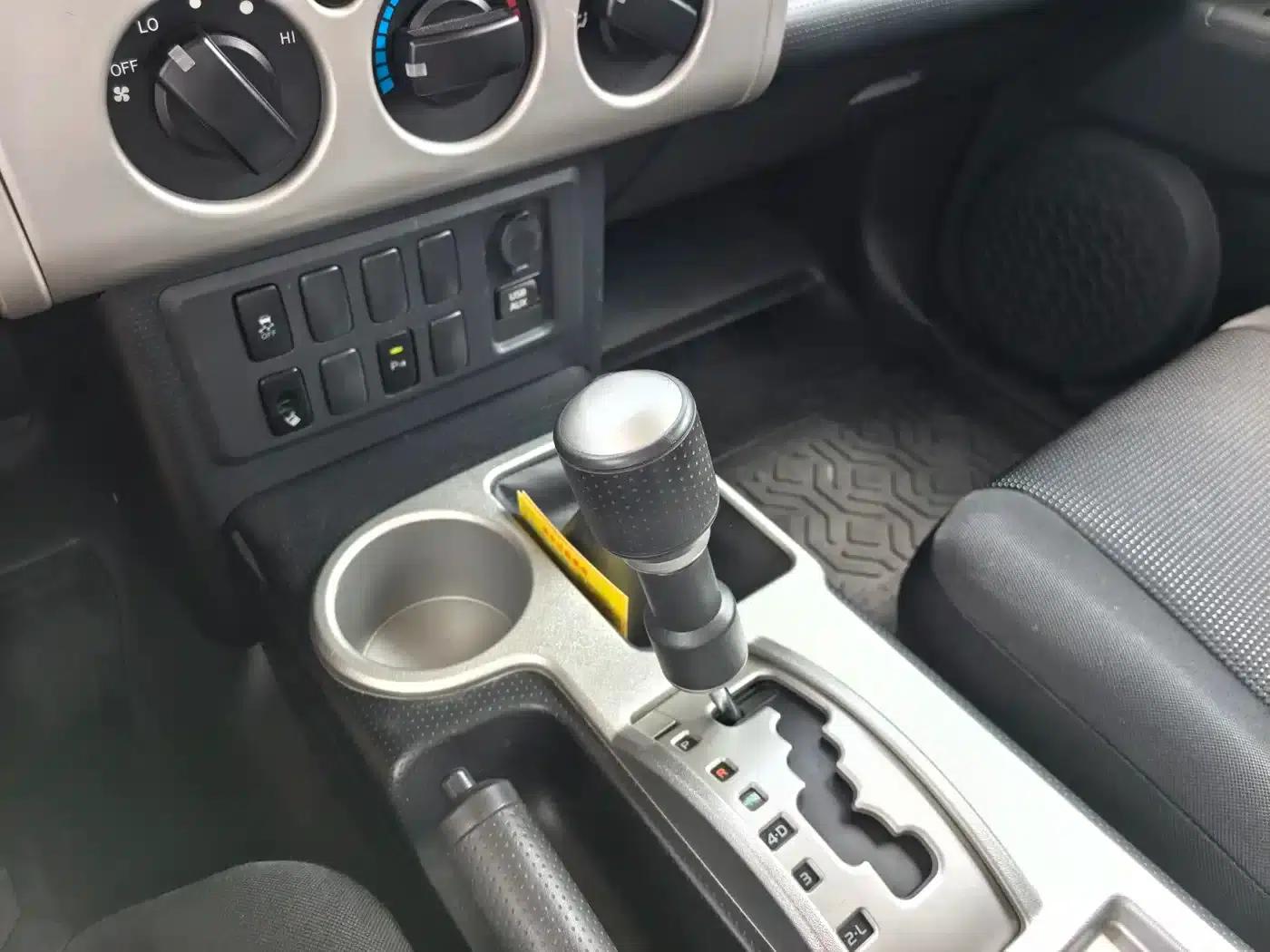 2018 FJ Cruiser 4.0L Automatic — миниатюра 15