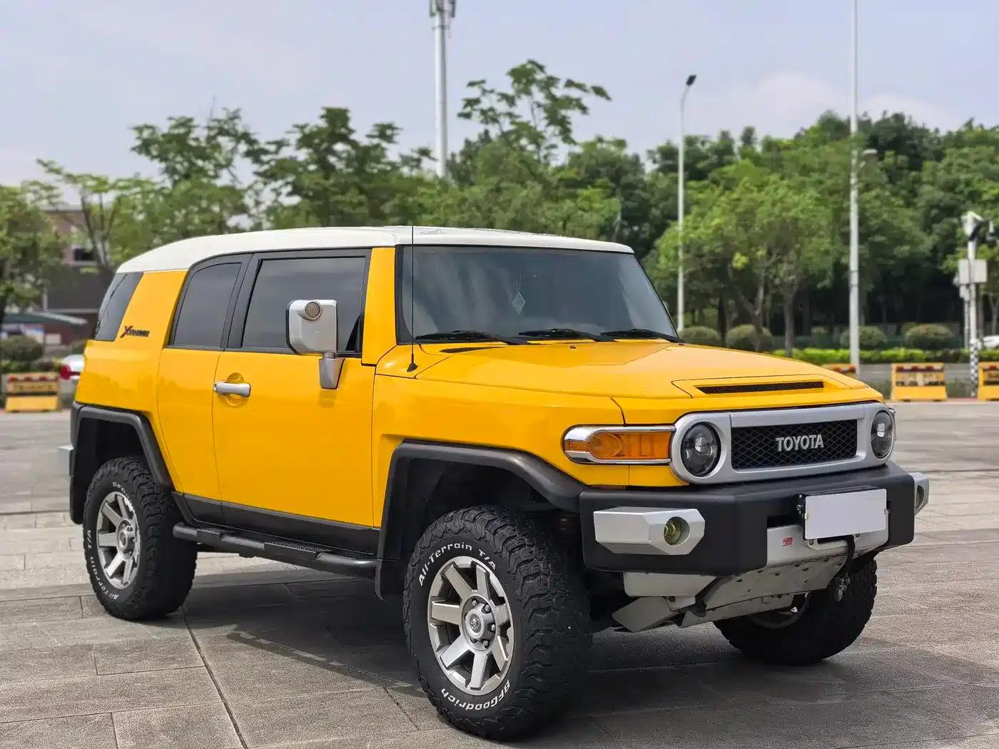 2018 FJ Cruiser 4.0L Automatic — миниатюра 3