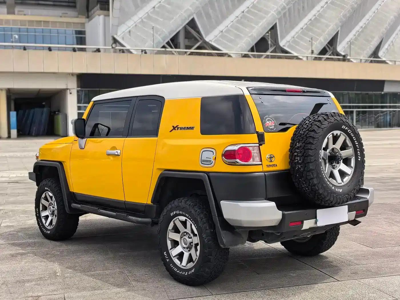 2018 FJ Cruiser 4.0L Automatic — миниатюра 7