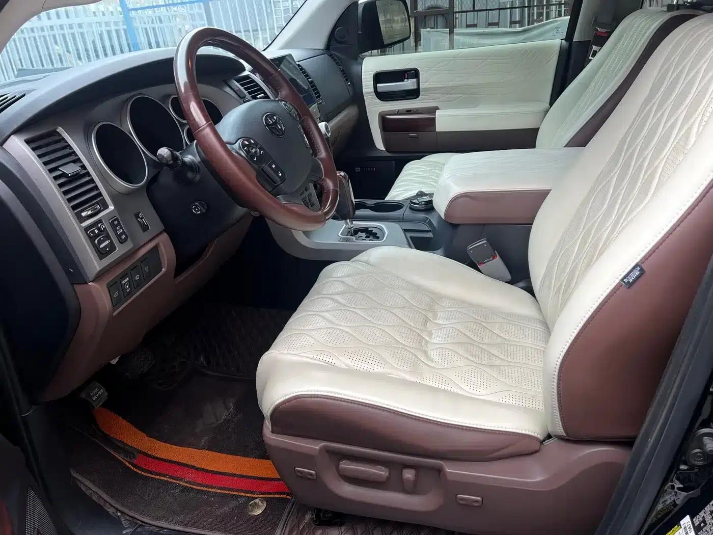 Sequoia 2010 5.7 Platinum Edition — миниатюра 4