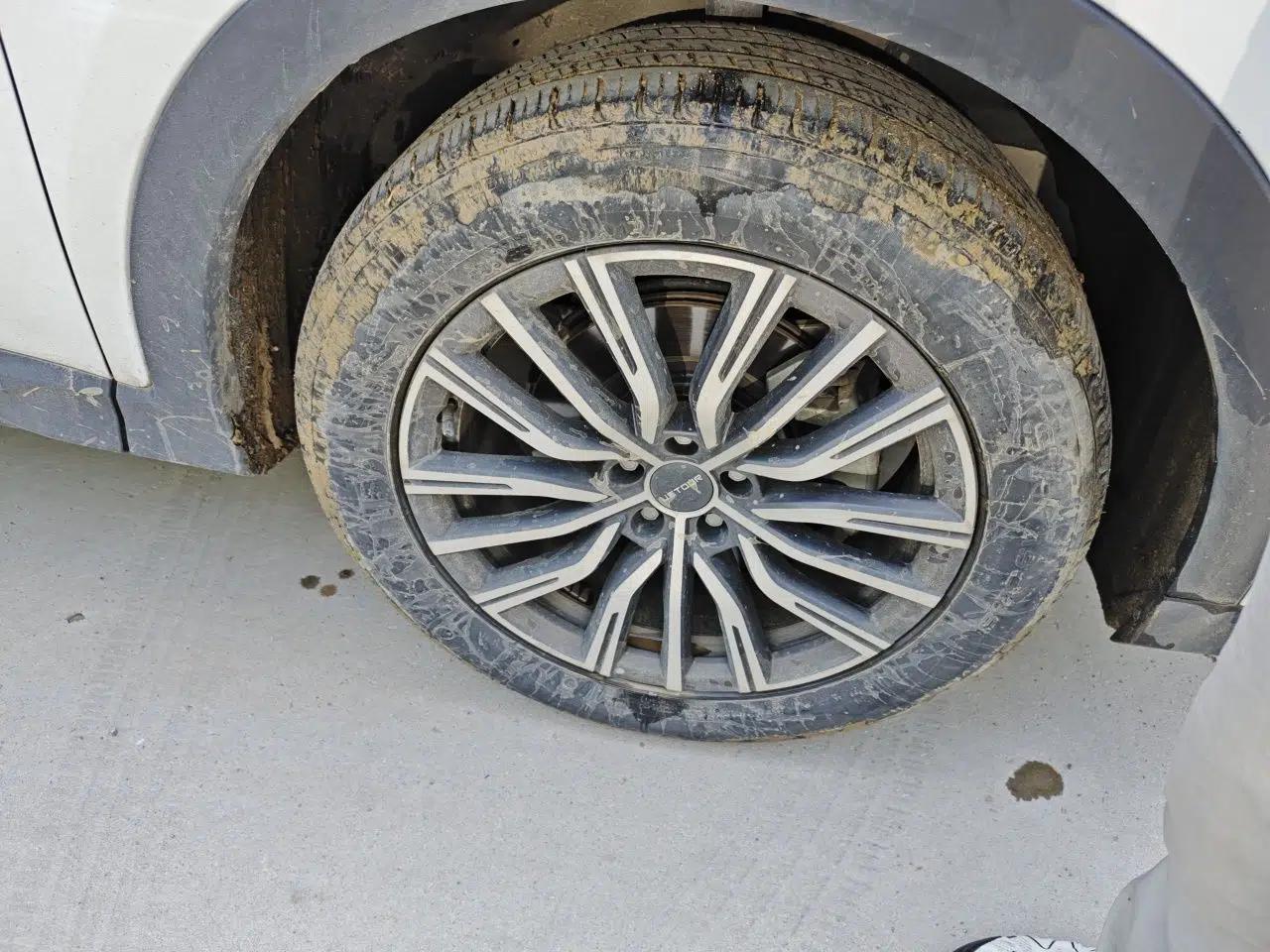 JETOUR X70 PRO 2023 1.6T DCT Enjoy PRO 7-Seater — миниатюра 8