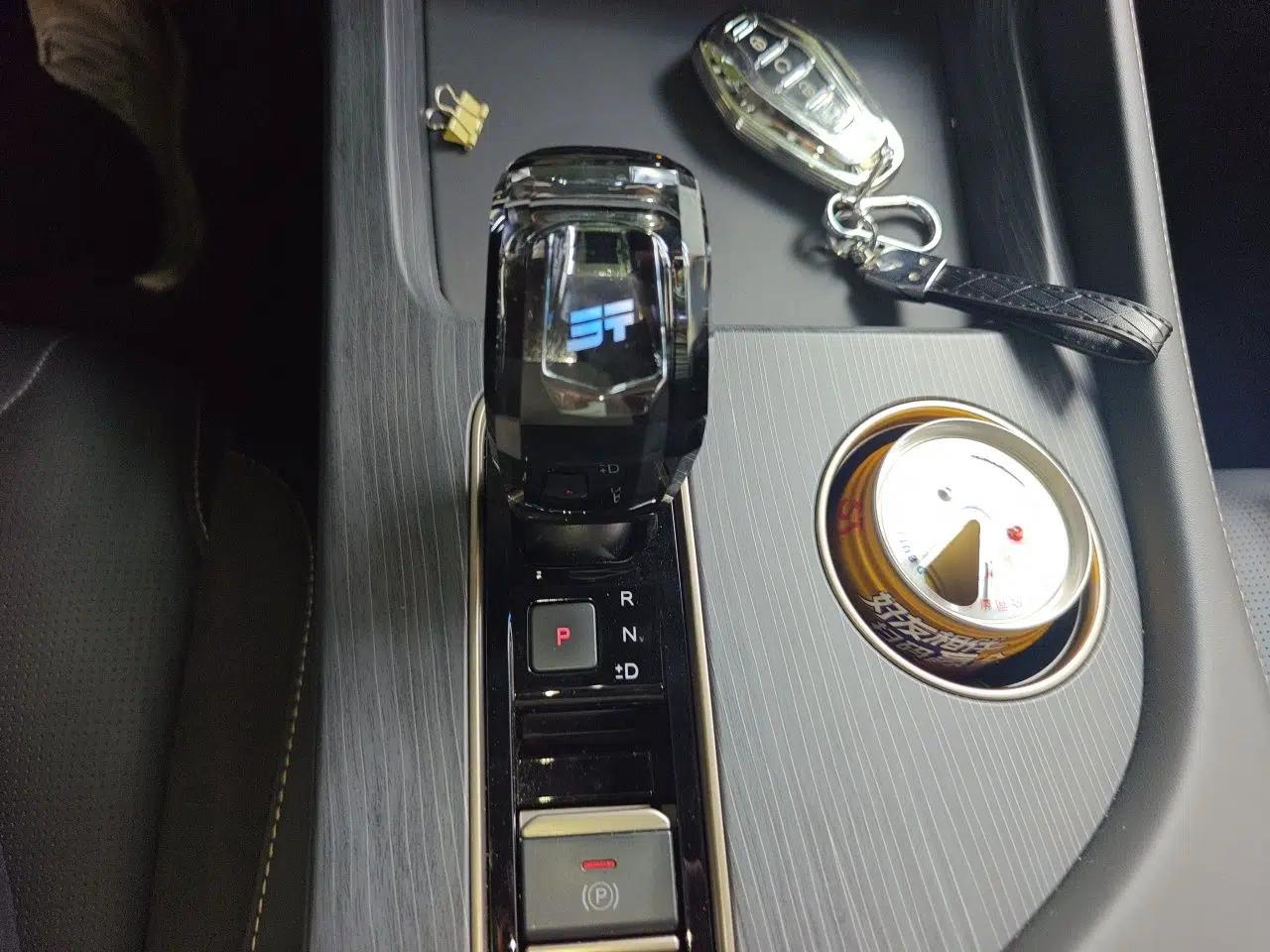 JETOUR X90 PRO 2024 1.6T DCT Luxury Edition 5 Seats — миниатюра 14