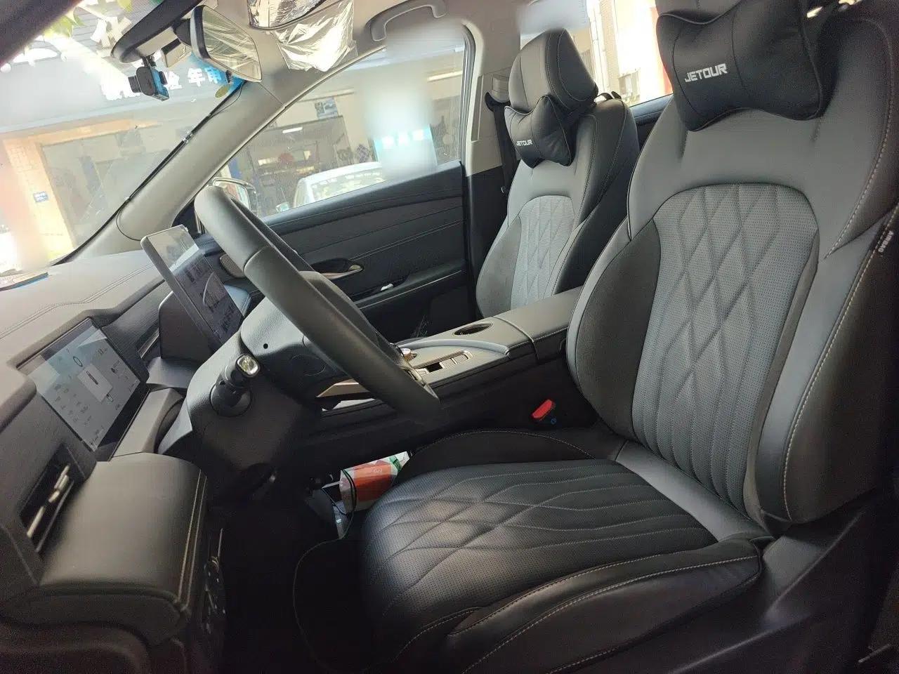 JETOUR X90 PRO 2024 1.6T DCT Luxury Edition 5 Seats — миниатюра 15