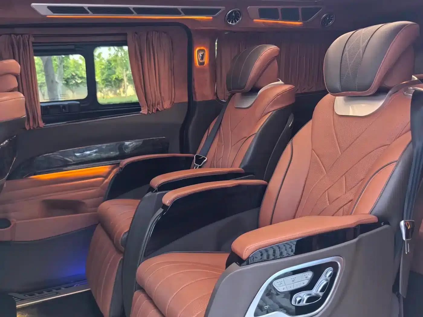 Tourneo 2023 2.0T Automatic Premium Edition — миниатюра 11