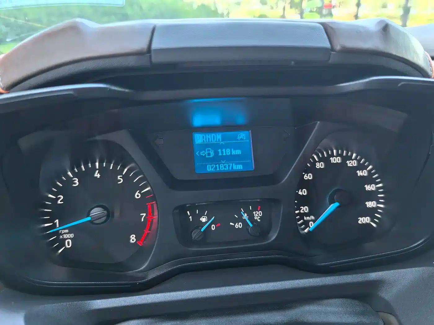 Tourneo 2023 2.0T Automatic Premium Edition — миниатюра 15