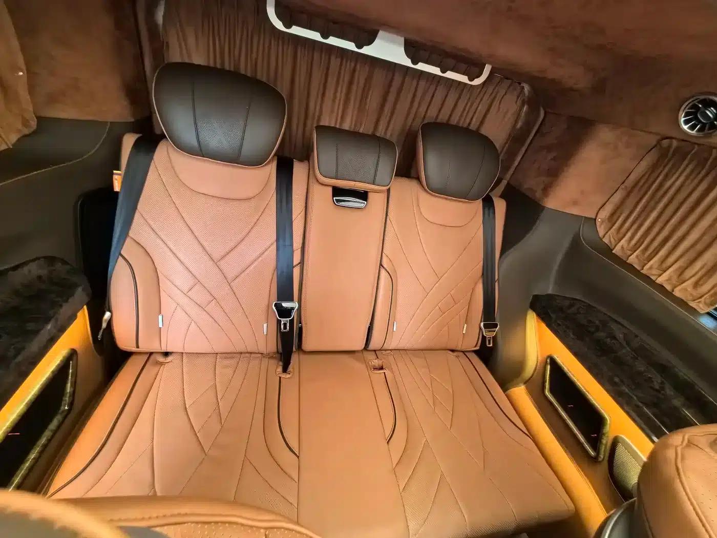 Tourneo 2023 2.0T Automatic Premium Edition — миниатюра 33