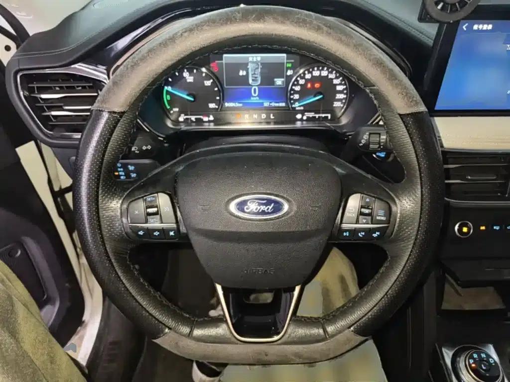 Escape PHEV 2021 — миниатюра 11