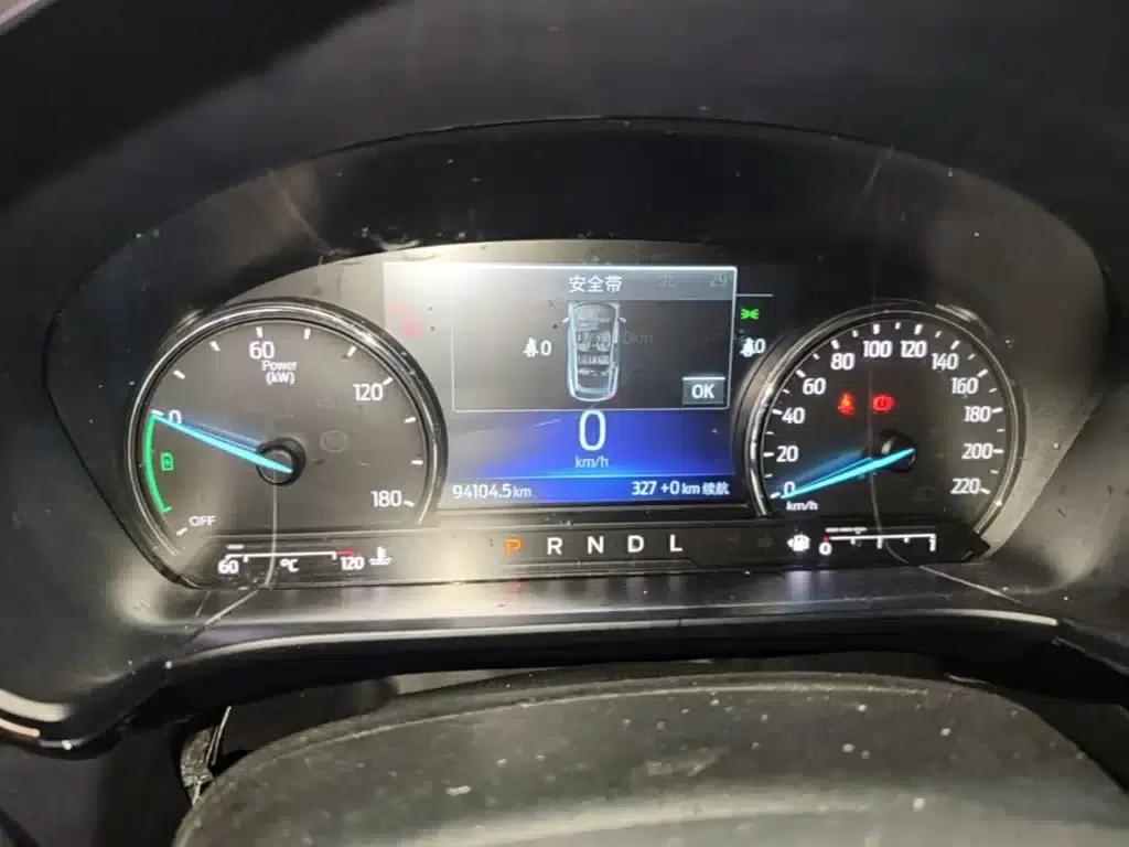 Escape PHEV 2021 — миниатюра 12