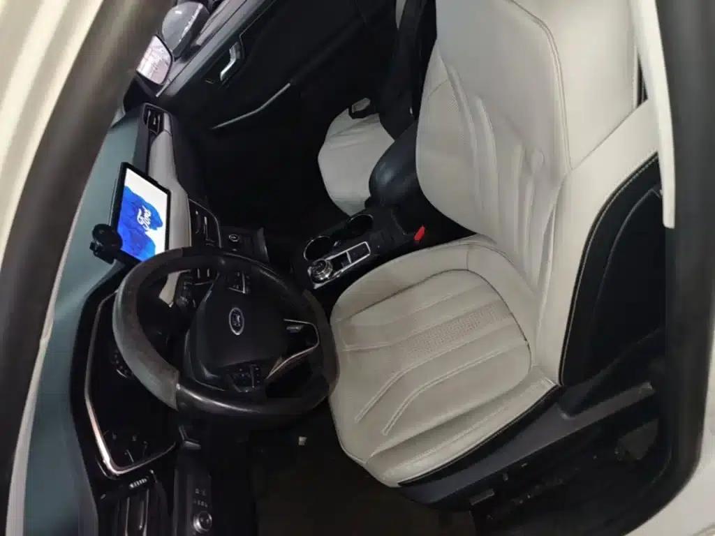 Escape PHEV 2021 — миниатюра 15