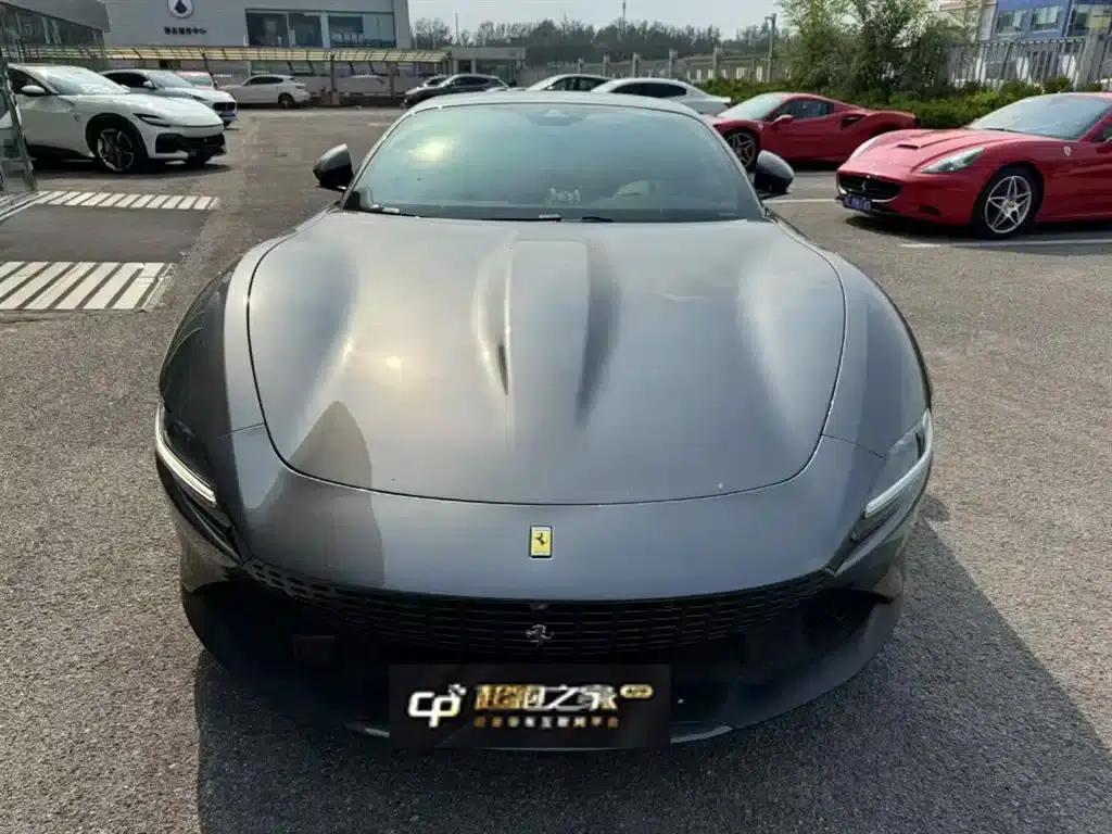 Roma 2020 3.9T V8 — миниатюра 3