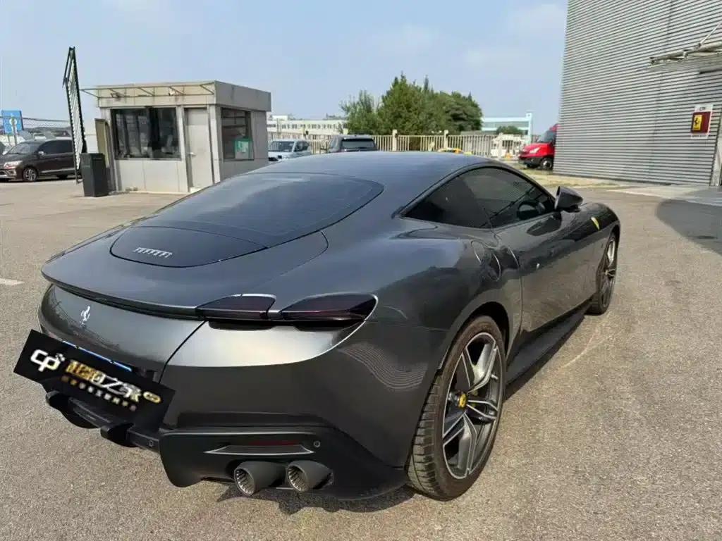 Roma 2020 3.9T V8 — миниатюра 5