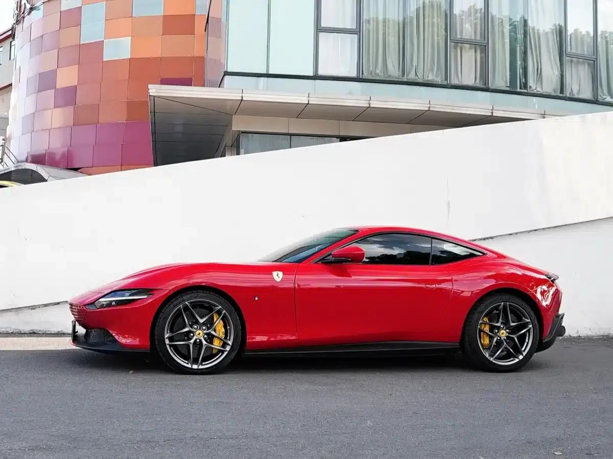 Roma 2020 3.9T V8 — миниатюра 2
