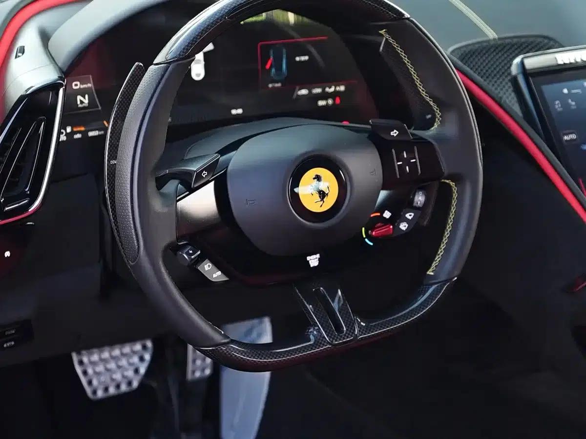Roma 2020 3.9T V8 — миниатюра 13