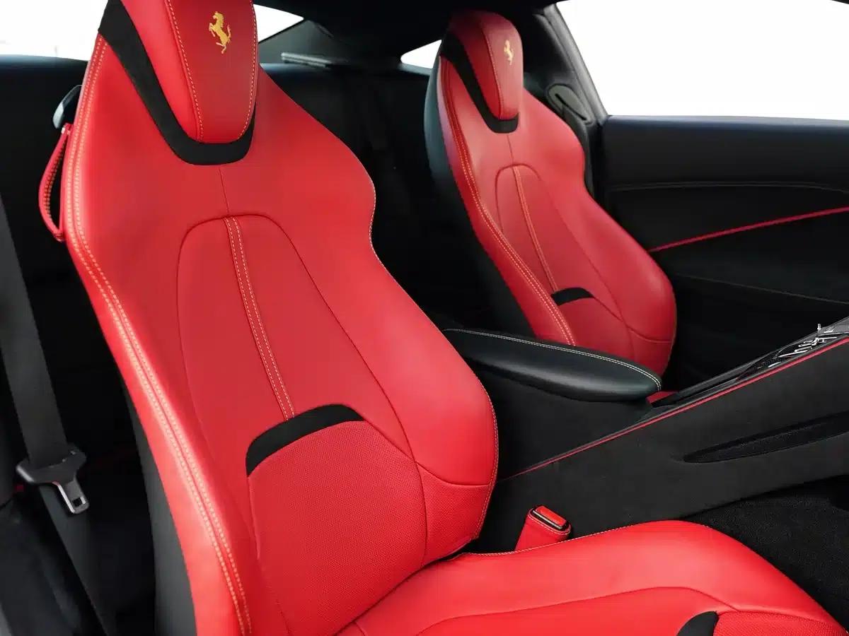 Roma 2020 3.9T V8 — миниатюра 15