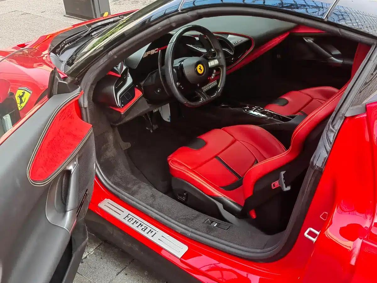 SF90 2021 3.9T V8 Spider — миниатюра 4