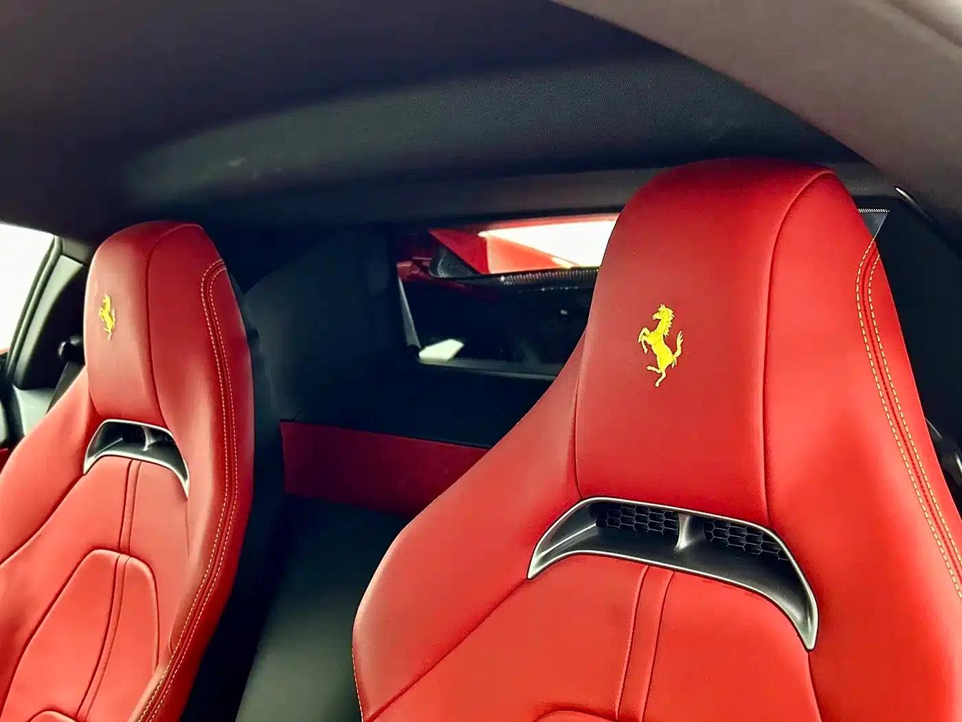 SF90 2020 3.9T V8 Stradale — миниатюра 12