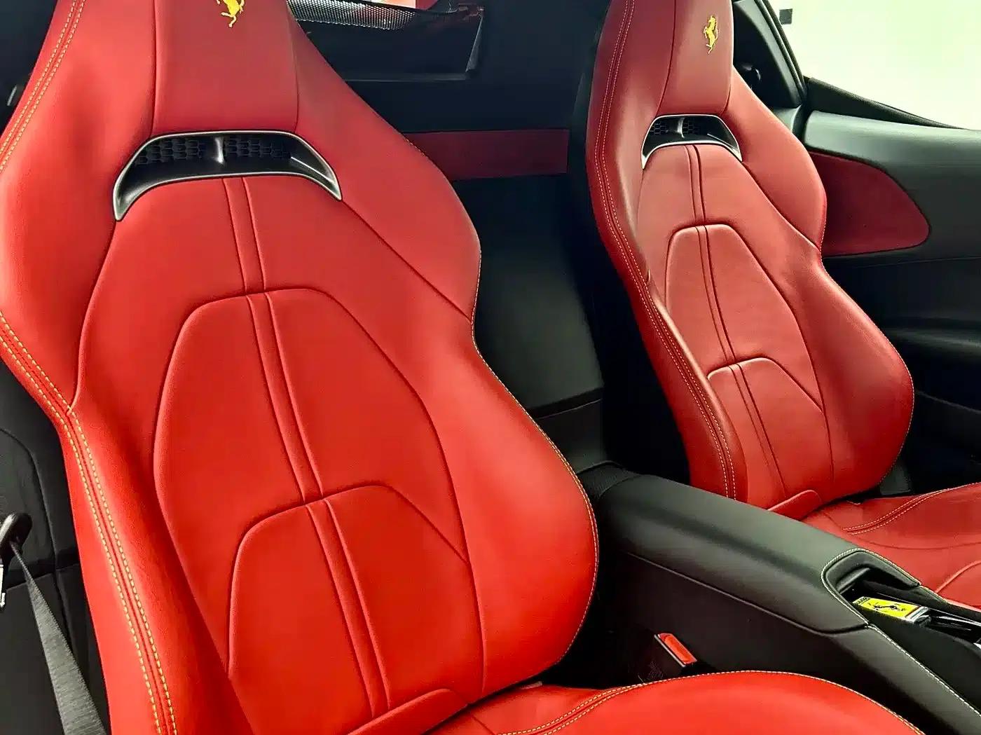 SF90 2020 3.9T V8 Stradale — миниатюра 18