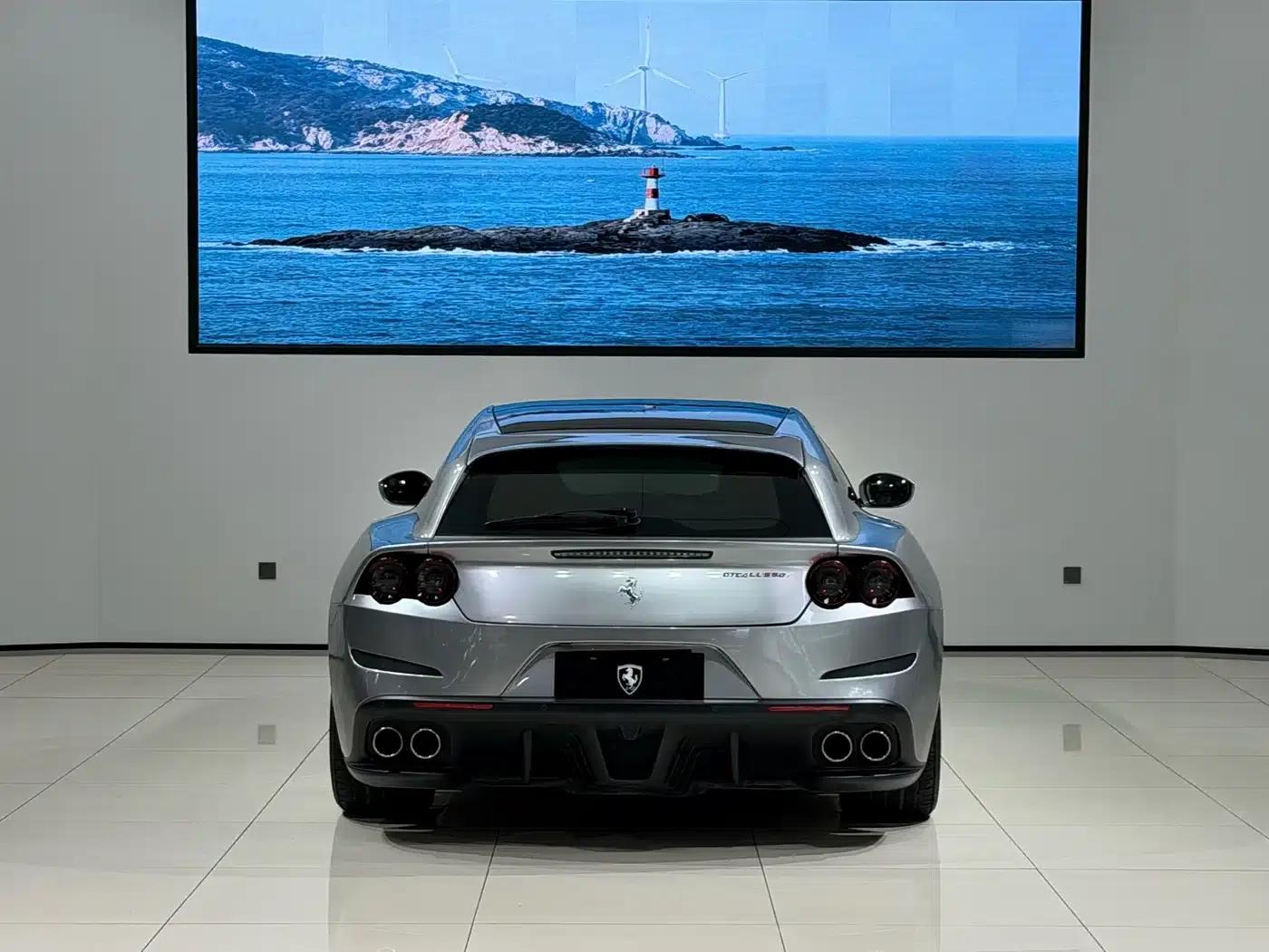 2017 GTC4Lusso 3.9T V8 — миниатюра 5