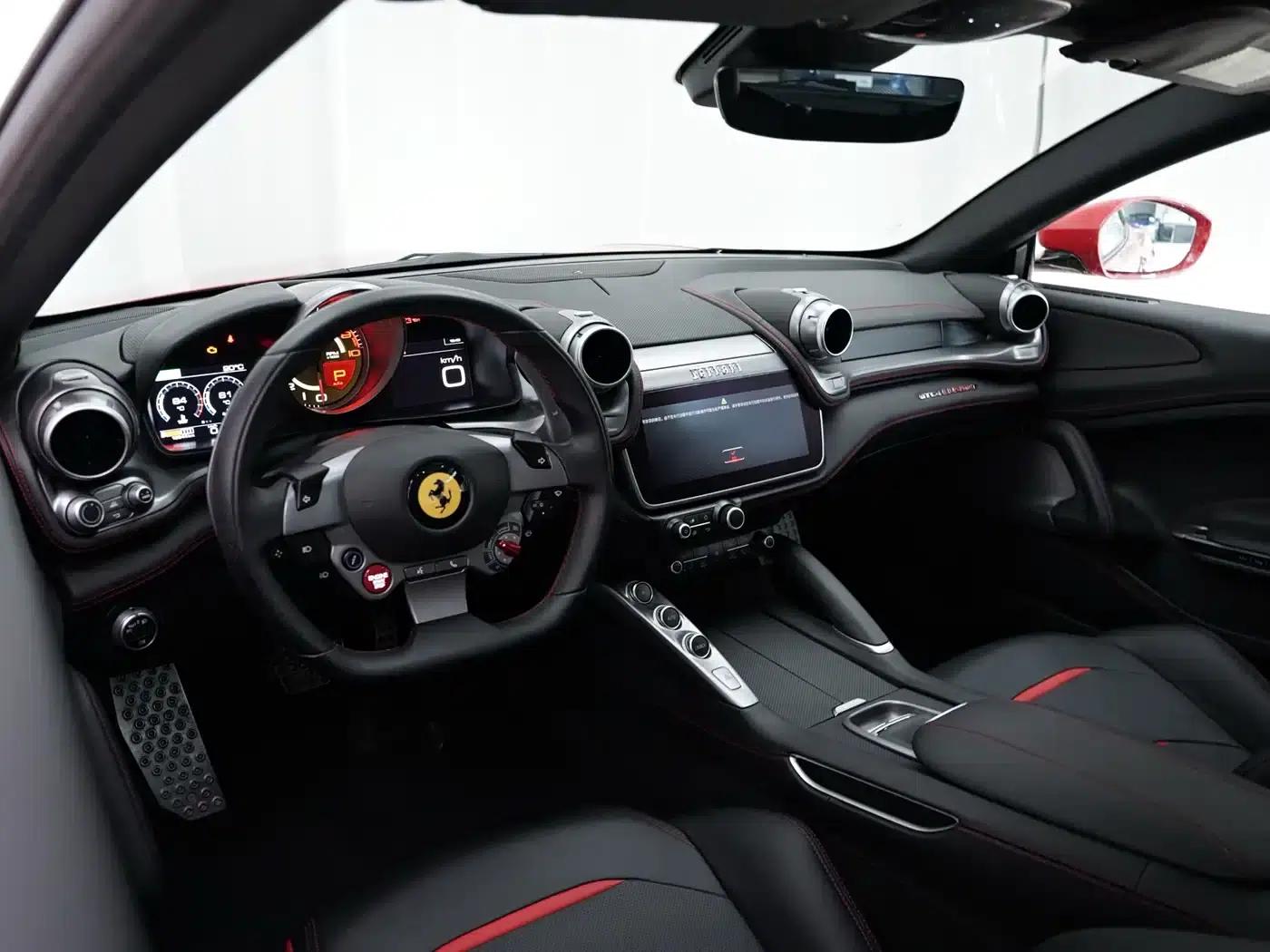 2017 GTC4Lusso 3.9T V8 — миниатюра 6
