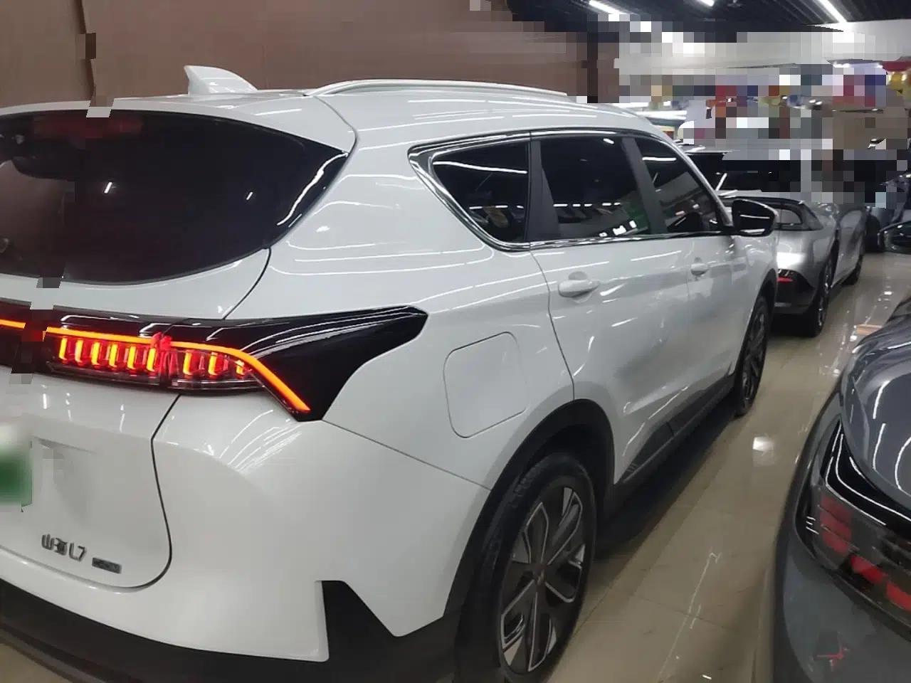 JETOUR Shanhai L7 2024 1.5T 120km MAX 5-Seater — миниатюра 6