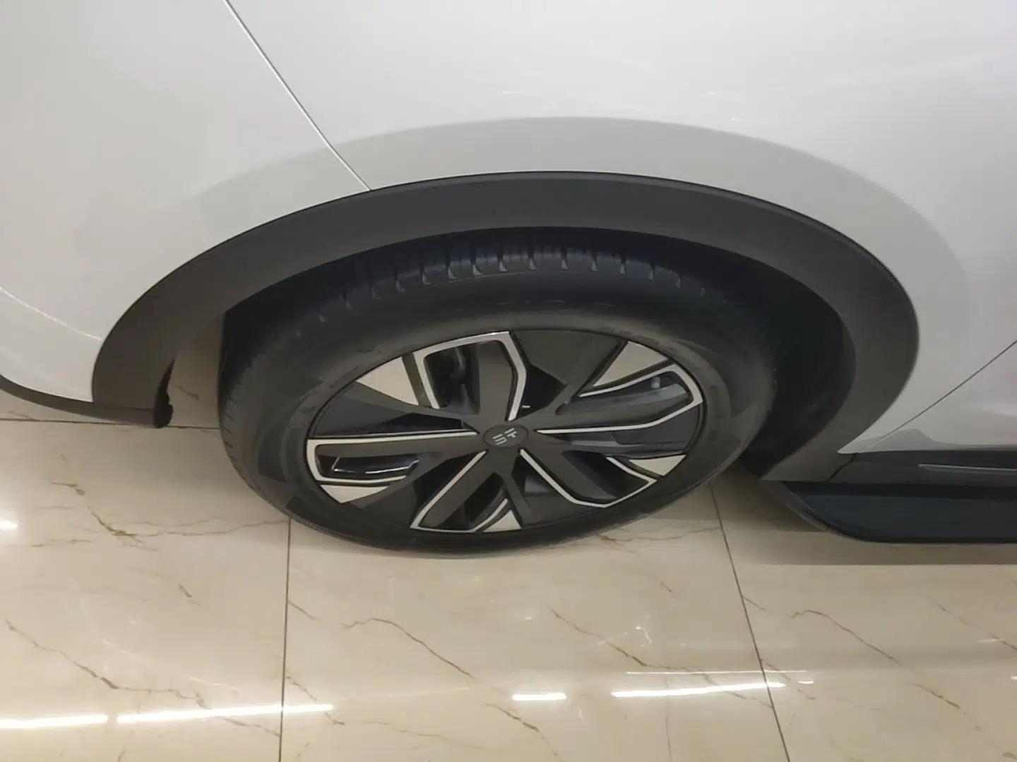 JETOUR Shanhai L7 2024 1.5T 120km MAX 5-Seater — миниатюра 10