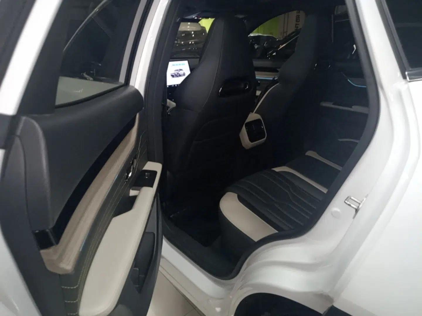 JETOUR Shanhai L6 2024 1.5TD DHT MAX — миниатюра 20