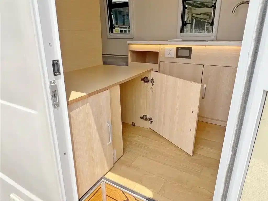 Xiangling V C-type motorhome, 2022 model, 1.5L manual transmission — миниатюра 6