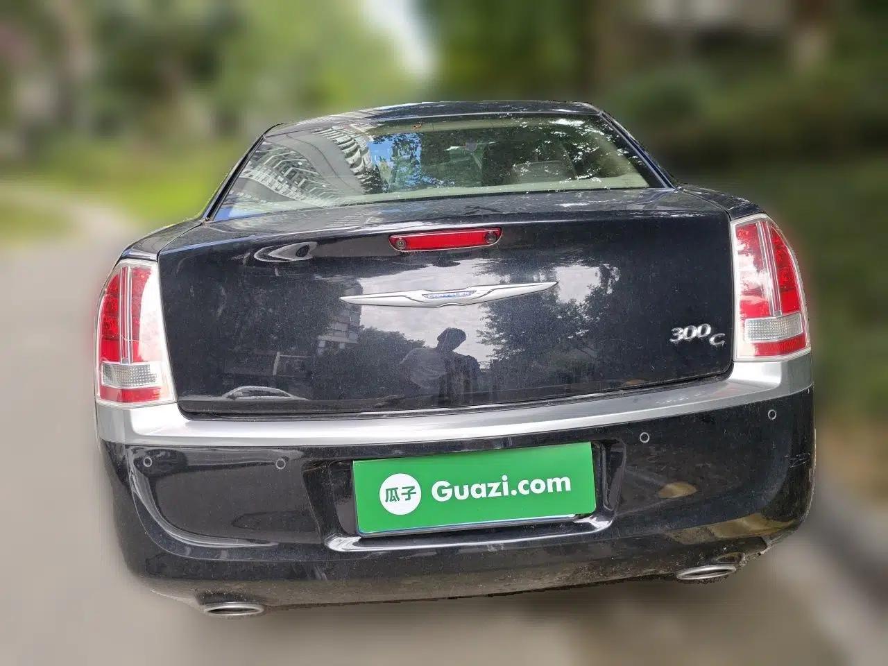Chrysler 300C 2014 3.0L Excellence Edition — миниатюра 5
