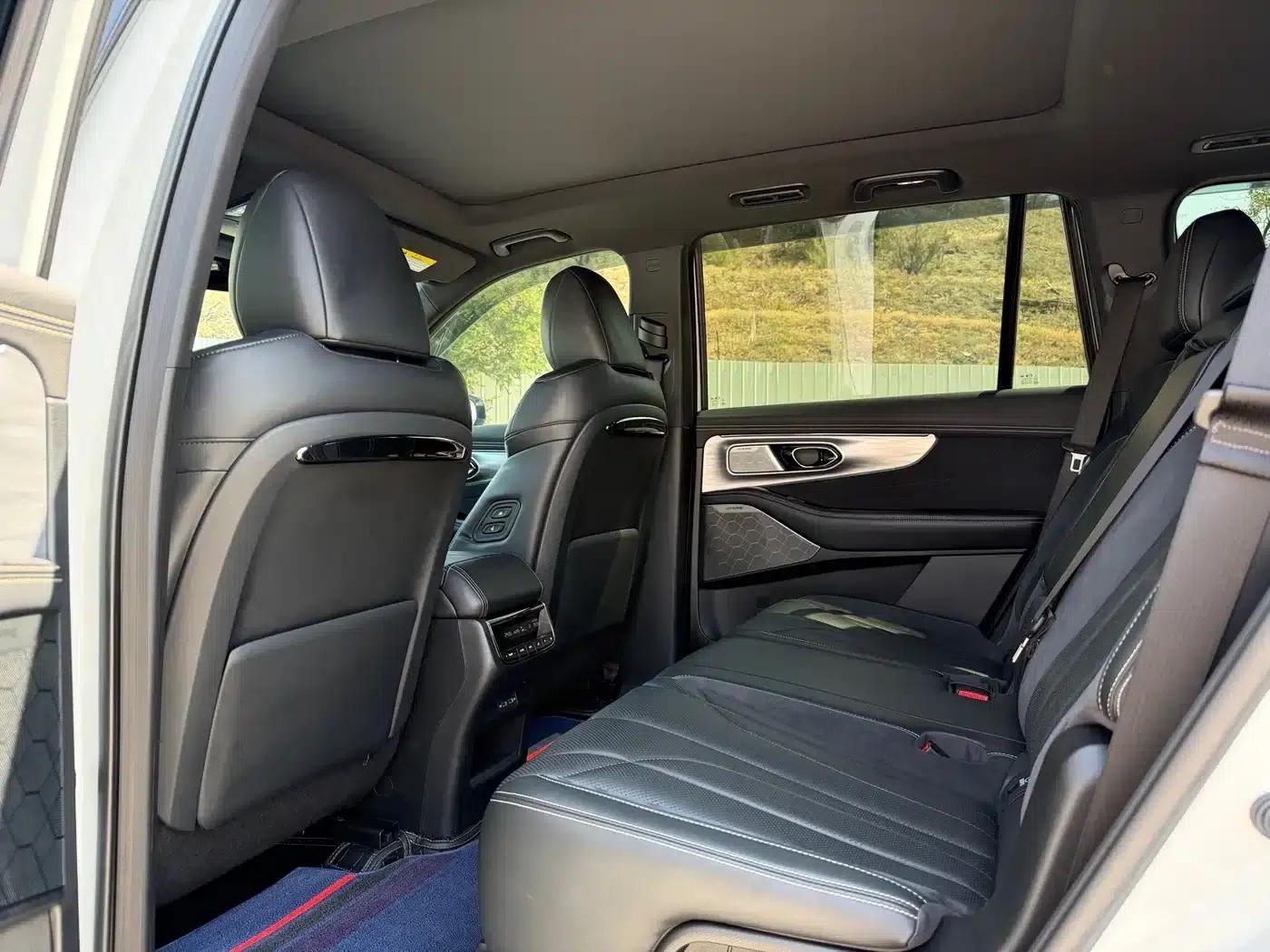 Trumpchi ES9 2024 PHEV 143km Max+ — миниатюра 9