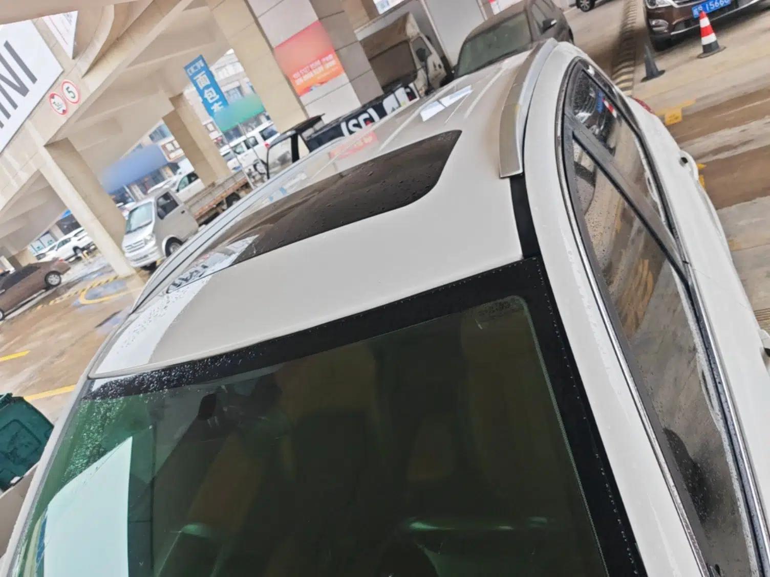 Cowin X5 2017 1.5T Manual Luxury Model — миниатюра 7