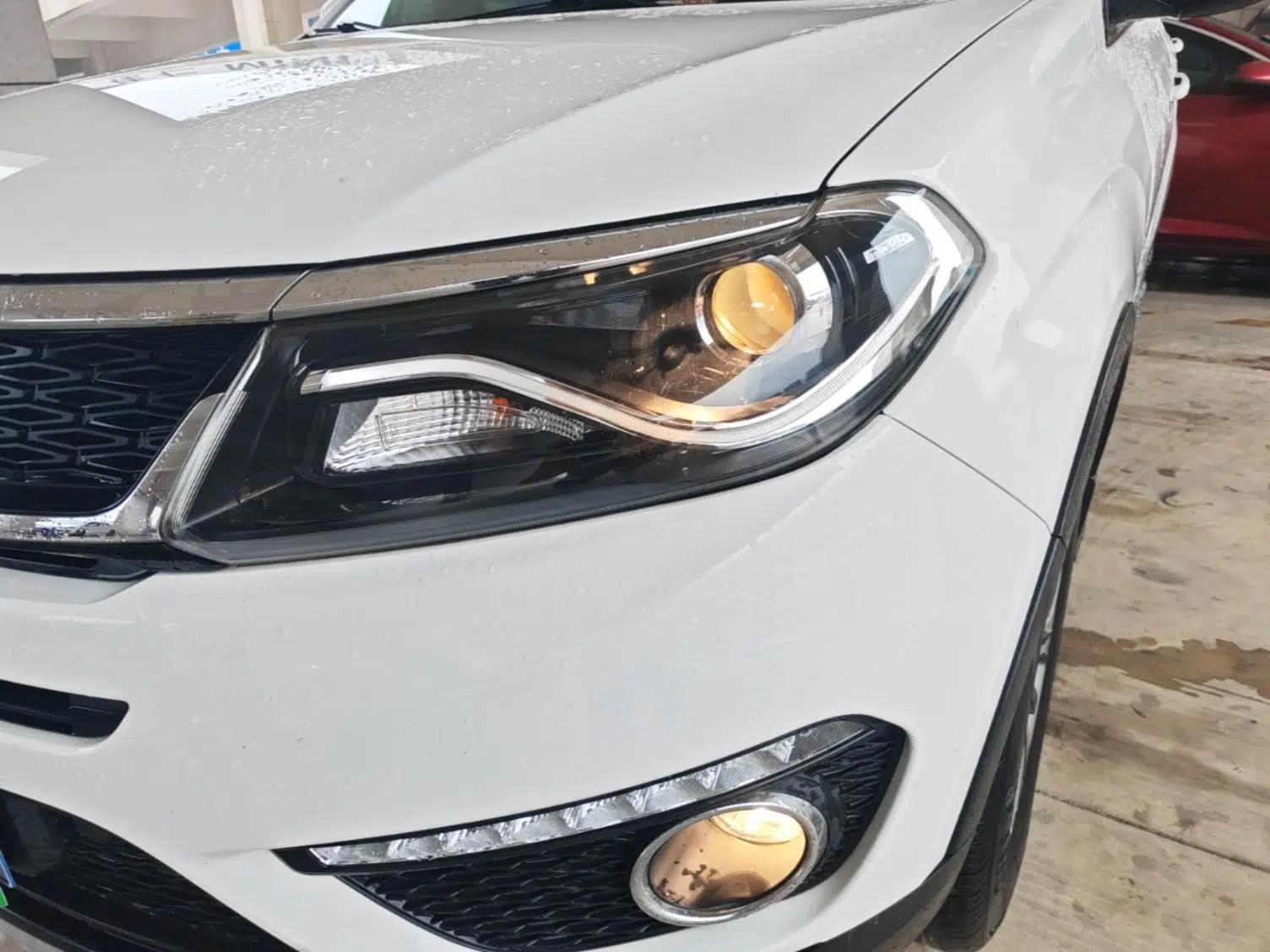 Cowin X5 2017 1.5T Manual Luxury Model — миниатюра 8