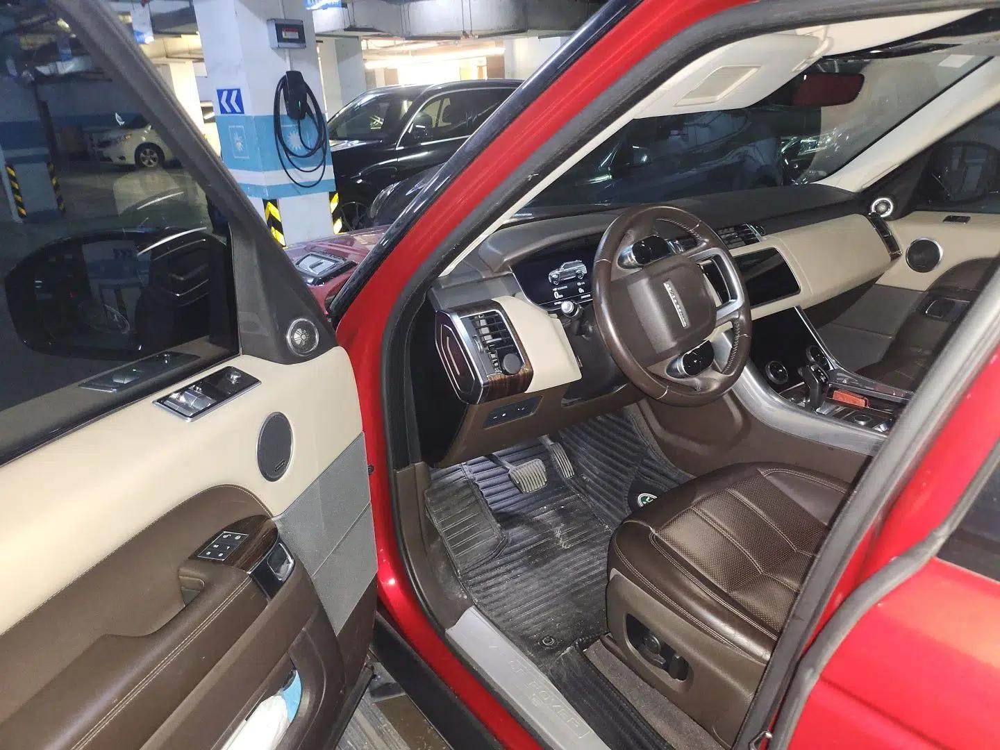 Land Rover Range SportNew Energy 2019 P400e HSE — миниатюра 16
