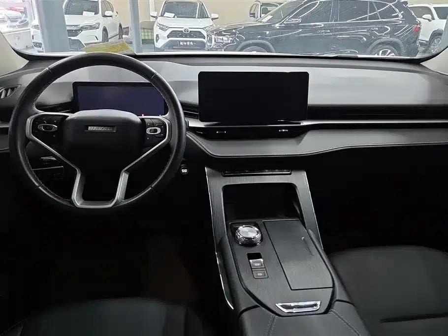 Haval H6 New Energy 2023 DHT-PHEV 110KM Joyful Edition — миниатюра 12