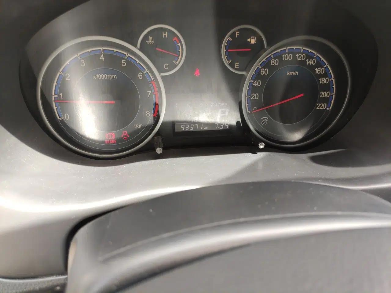 Suzuki SX4 2013 1.6L Automatic CoolRide Model — миниатюра 12