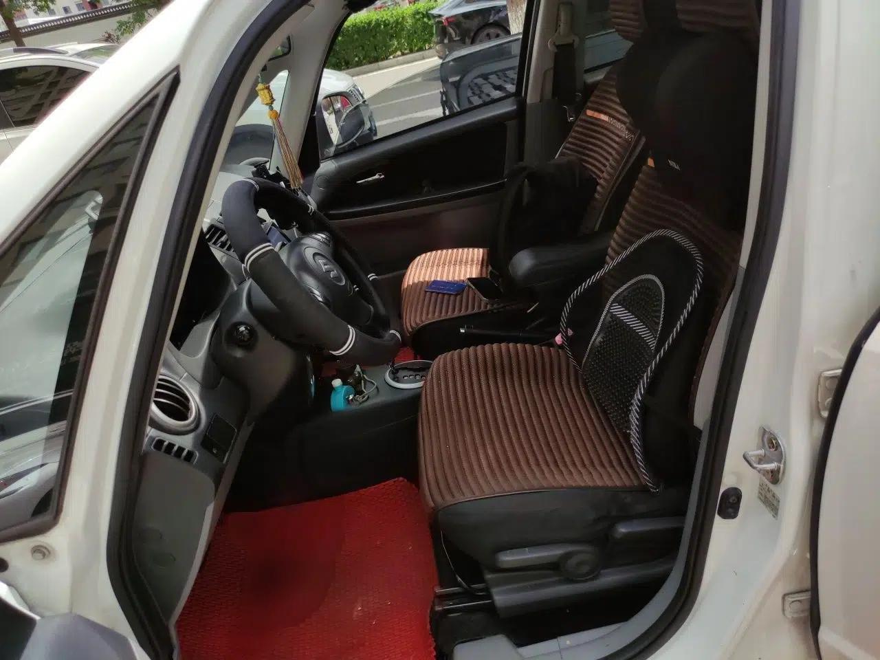 Suzuki SX4 2013 1.6L Automatic CoolRide Model — миниатюра 15
