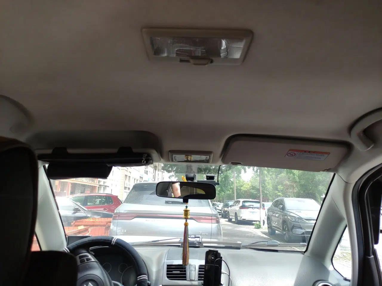 Suzuki SX4 2013 1.6L Automatic CoolRide Model — миниатюра 18