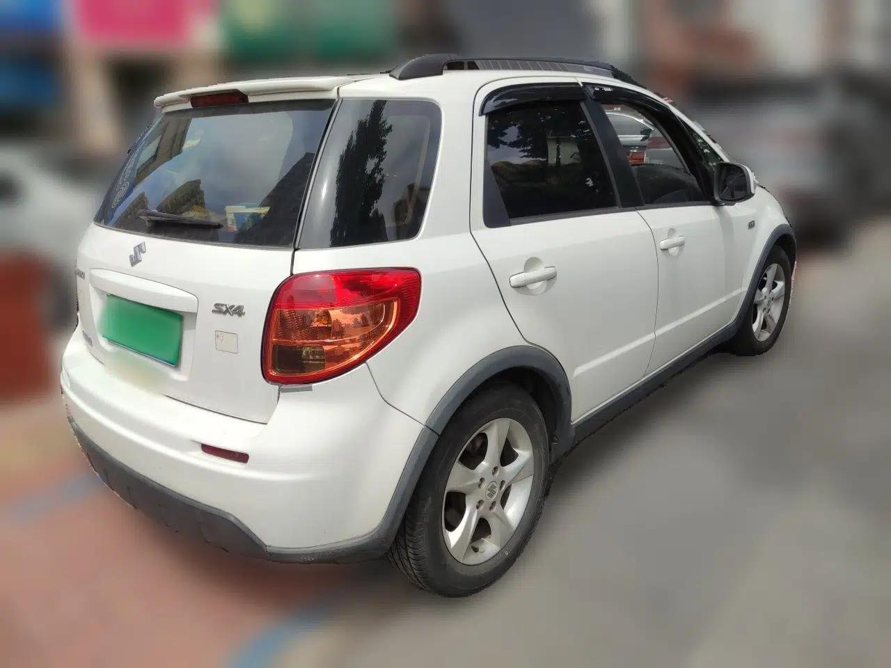 Suzuki SX4 2013 1.6L Automatic CoolRide Model — миниатюра 6